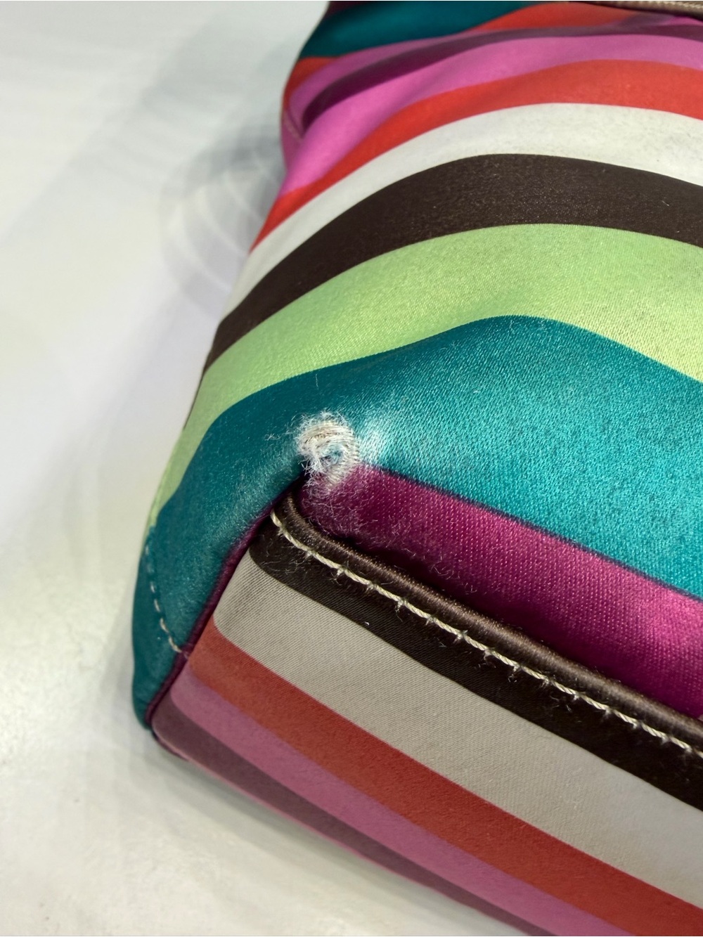 COACH LEGACY Multicolor Striped SATEEN Tote with Gold/ Bronze Trim. 2 Hangtags!! - Picture 11 of 16